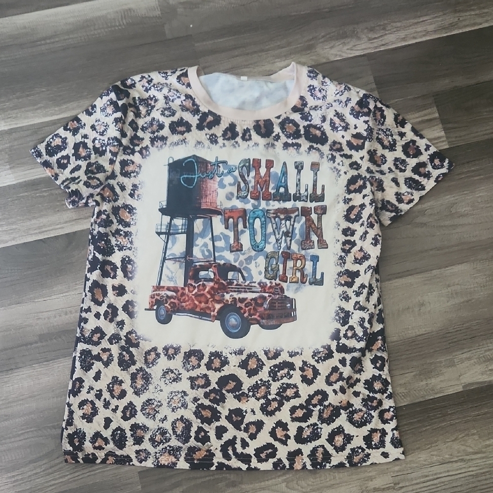 Leopard Print Shirt - Small Town Girl Size Small NEW